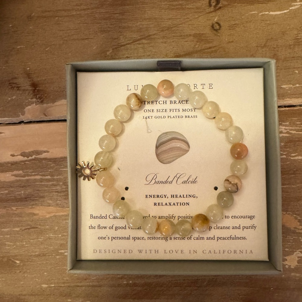 Banded calcite bracelet